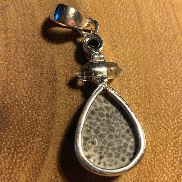 925 Sterling Silver Black Coral Onyx Herkimer Diamond Double Point Pendant - Picture 2 of 2